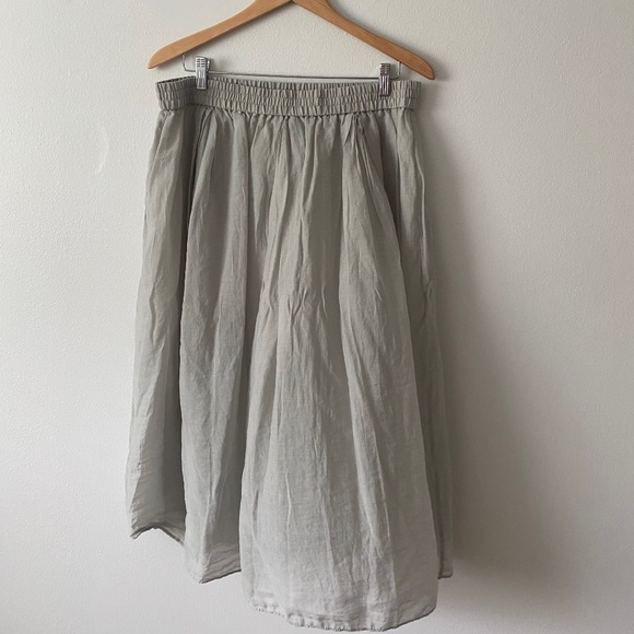 H&M Skirts Hm Midi Skirt Poshmark